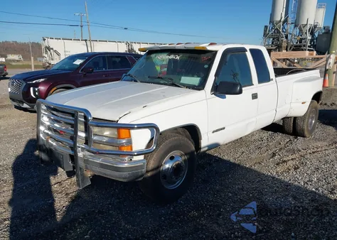 1996 Chevrolet Gmt-400 C3500 из США, поврежденный, VIN 1GCHC39F7TE143649